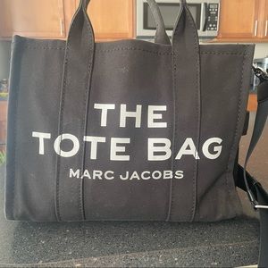 Marc Jacobs small tote bag